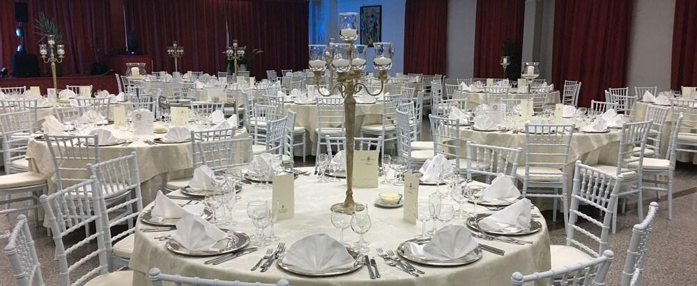 Montesilvano Marina Grand Hotel Adriatico מראה חיצוני תמונה